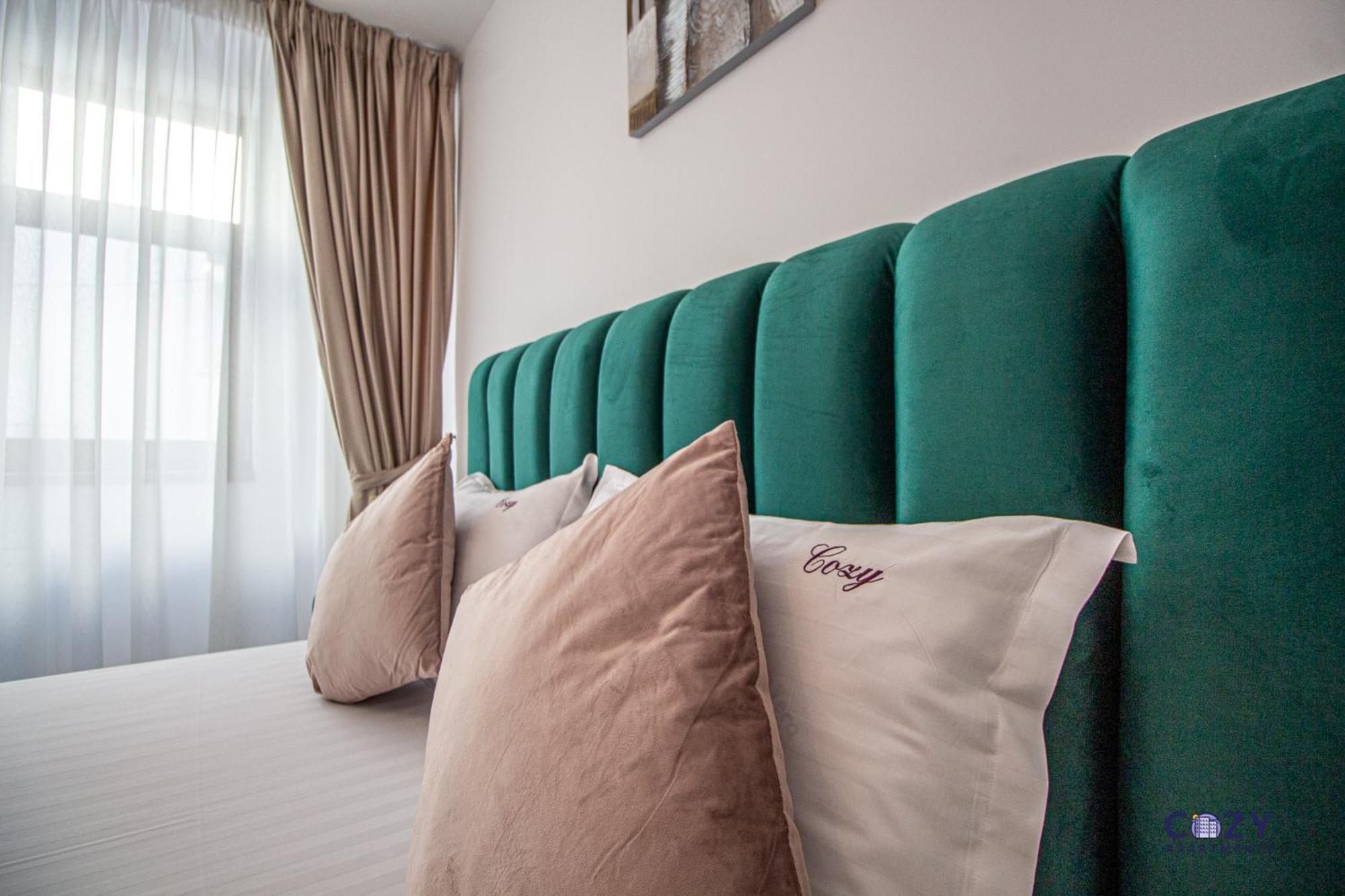 Cozy Brand New Boutique Aparthotel Braşov Eksteriør bilde