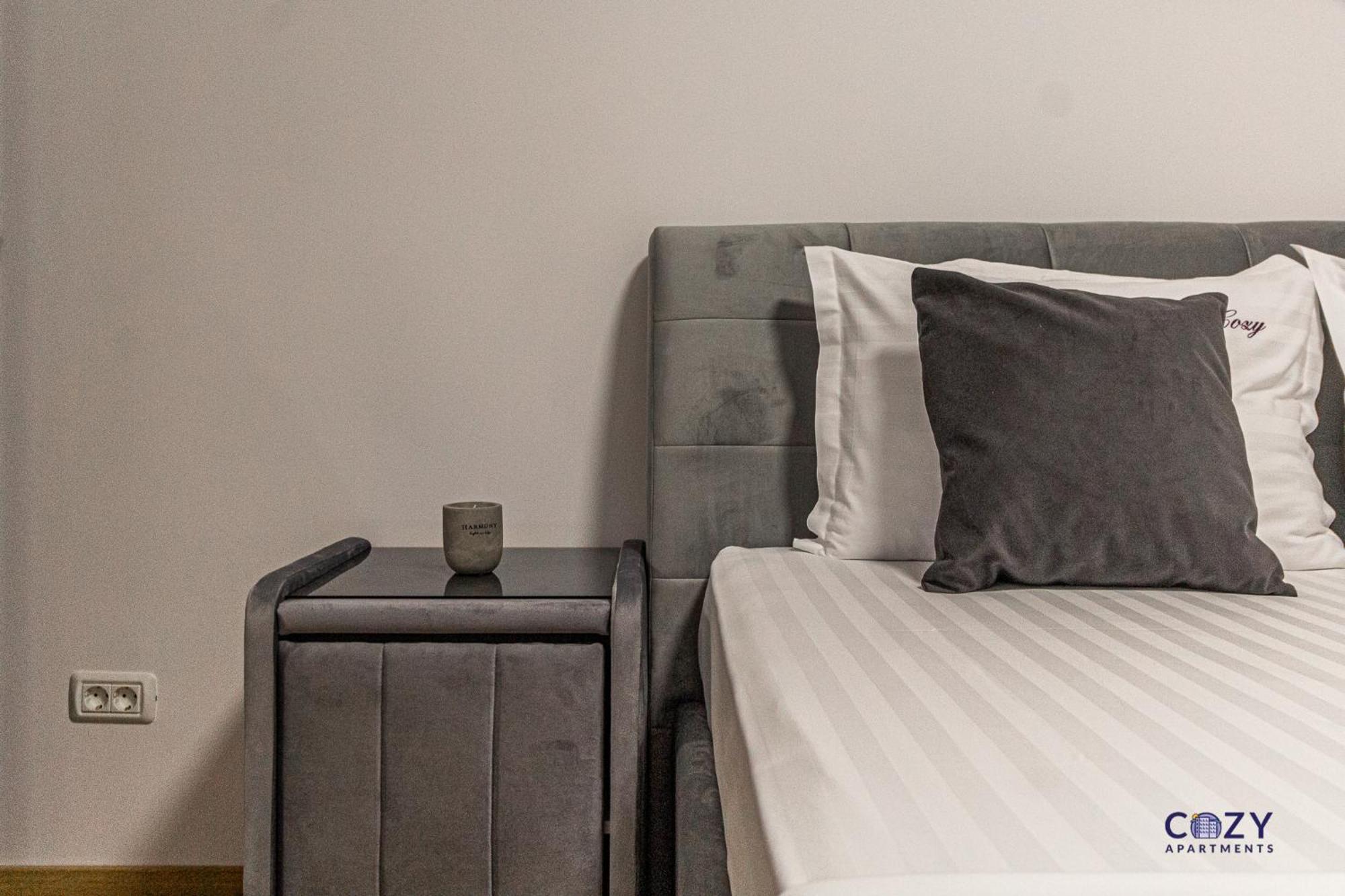 Cozy Brand New Boutique Aparthotel Braşov Eksteriør bilde