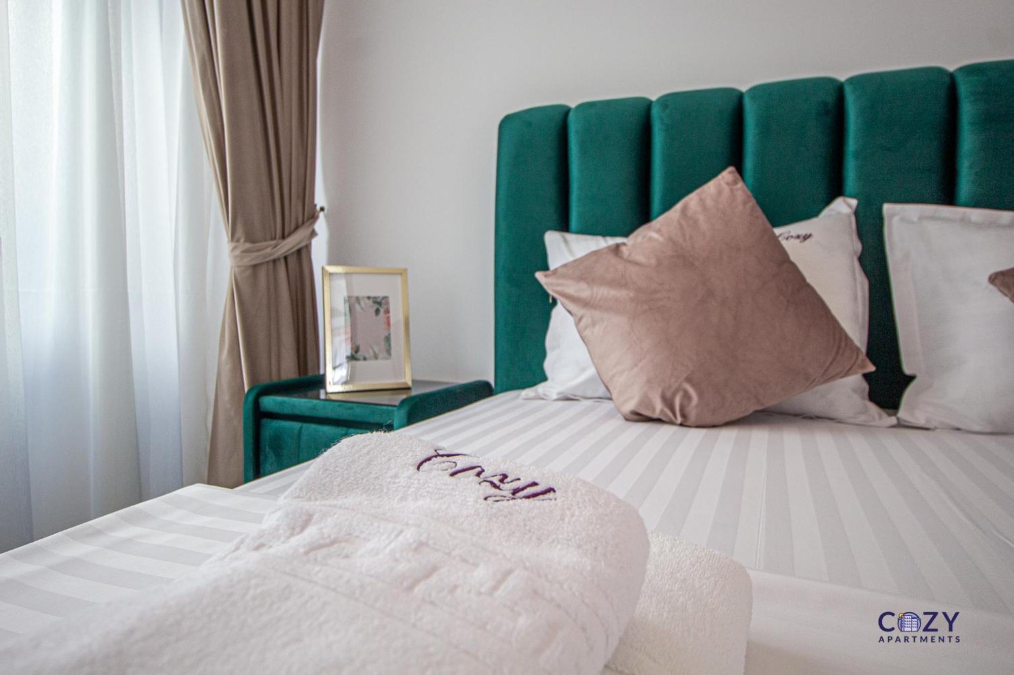 Cozy Brand New Boutique Aparthotel Braşov Eksteriør bilde
